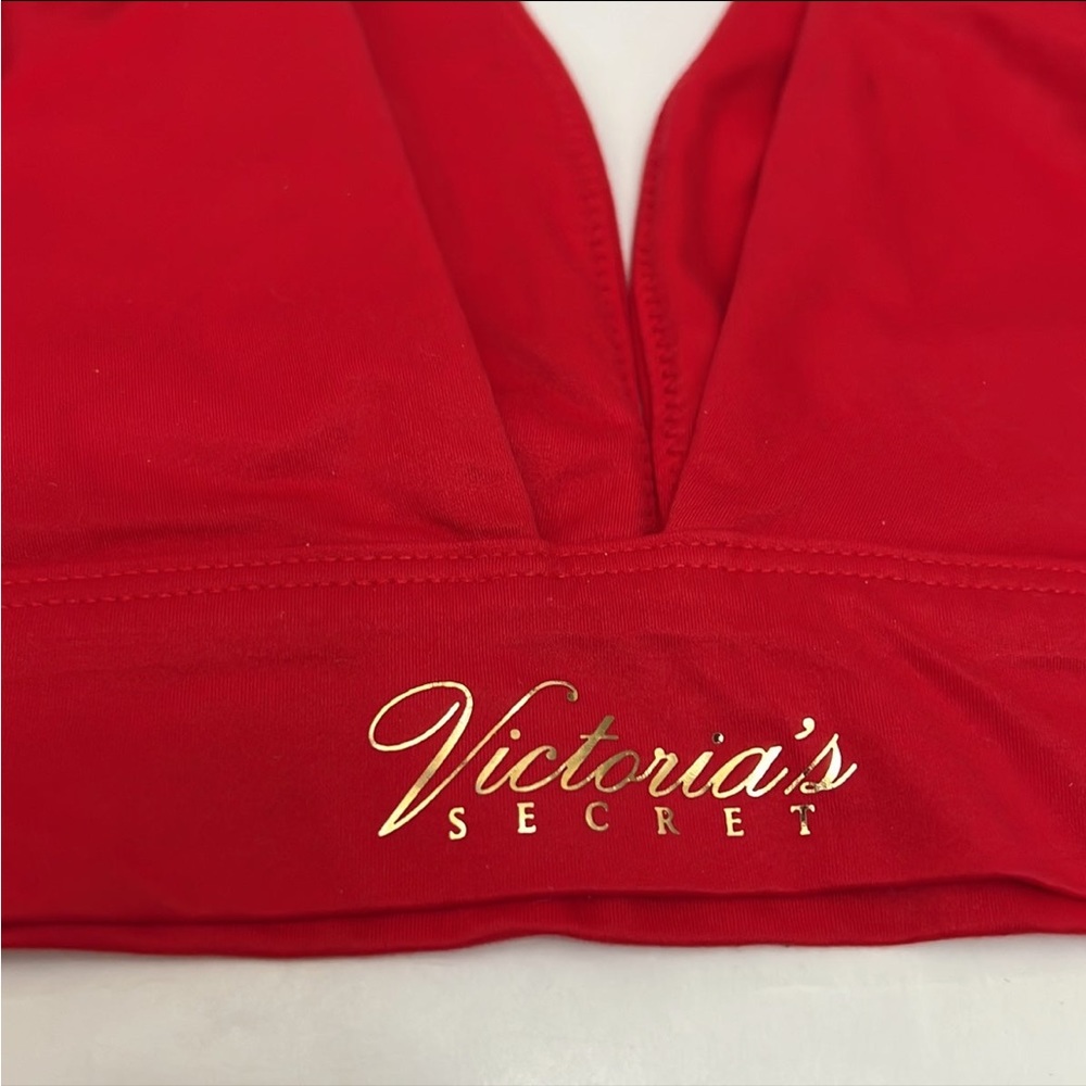 Victoria’s Secret V Neck Red Large Bra - Picture 3 of 4